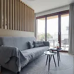 Апартаменти Zwirnovka - Brand New - 24-7 - Free Parking - Shopping Center Nivy - Main Bus Station *