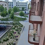 Zwirnovka - Brand New - 24-7 - Free Parking - Shopping Center Nivy - Main Bus Station