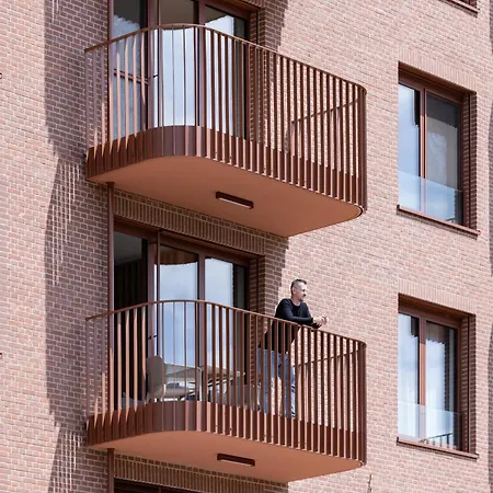 Apartment Zwirnovka - Brand New - 24-7 - Free Parking - Shopping Center Nivy - Main Bus Station